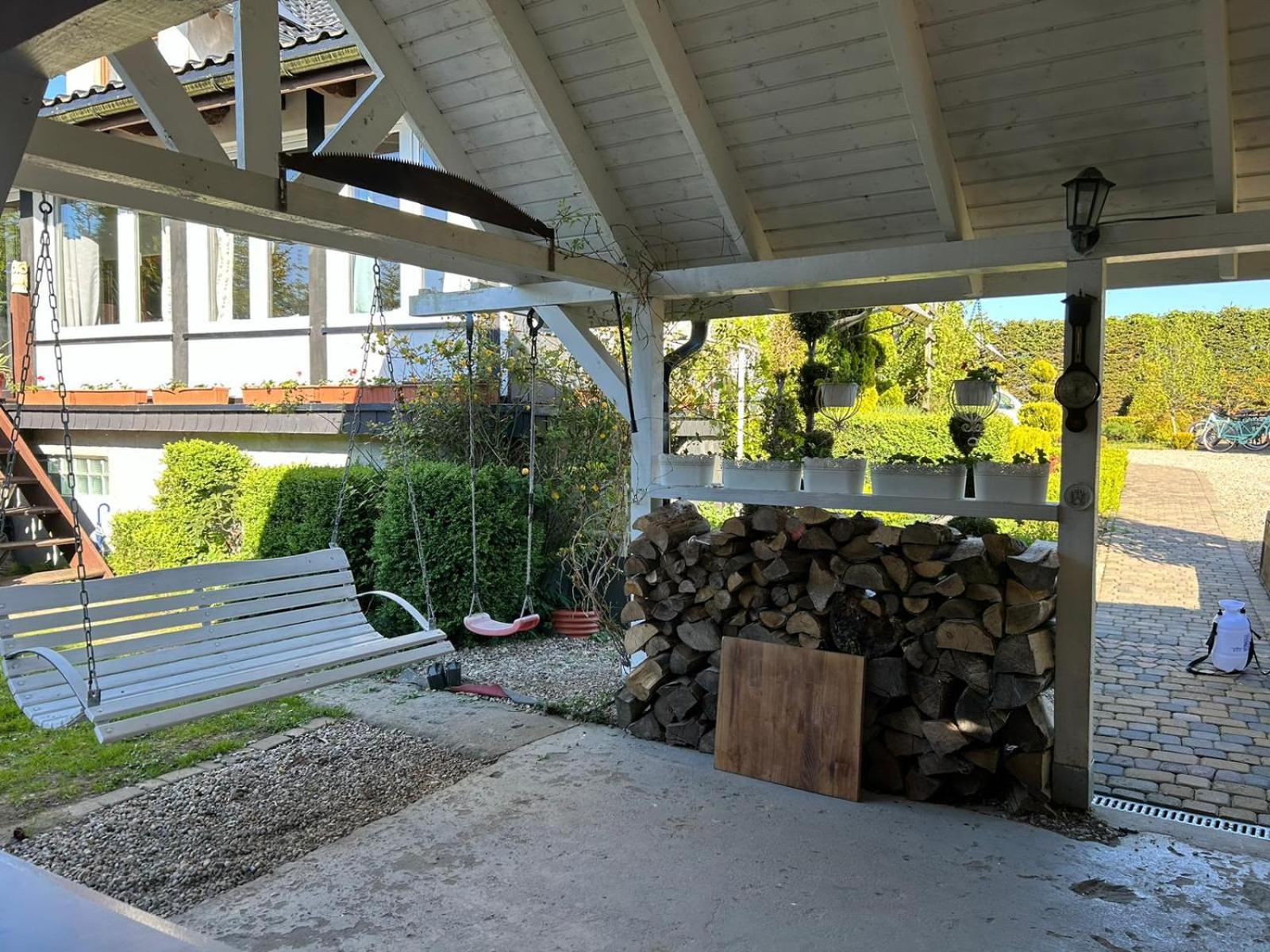 Pokoje Goscinne Nad Morzem Bobolin Exteriör bild